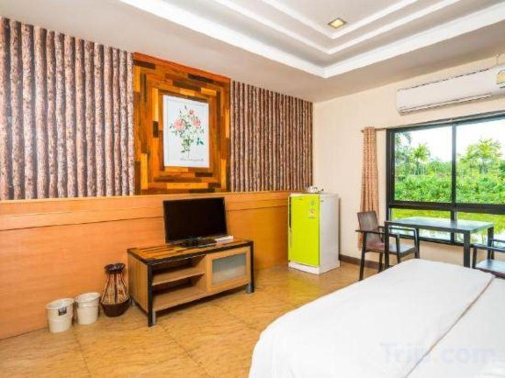Prew Lom Chom Nam Resort Ban Phan Sadet Nok Exterior foto