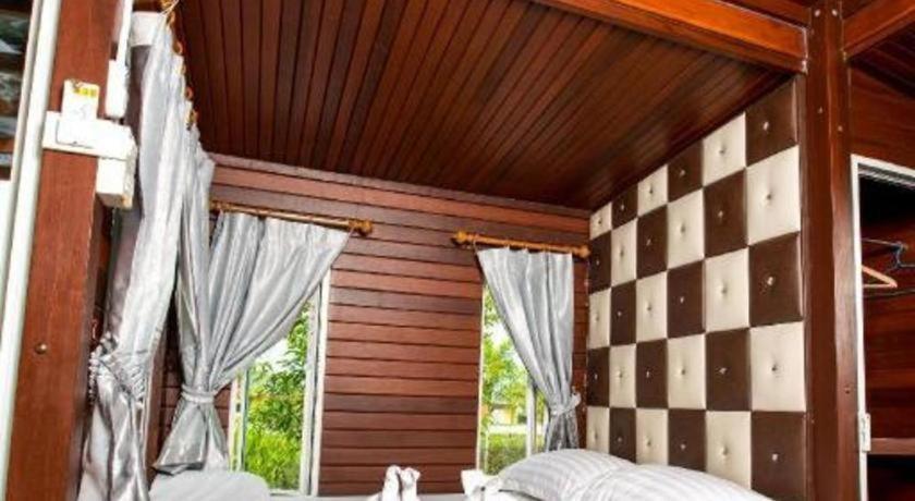 Prew Lom Chom Nam Resort Ban Phan Sadet Nok Exterior foto